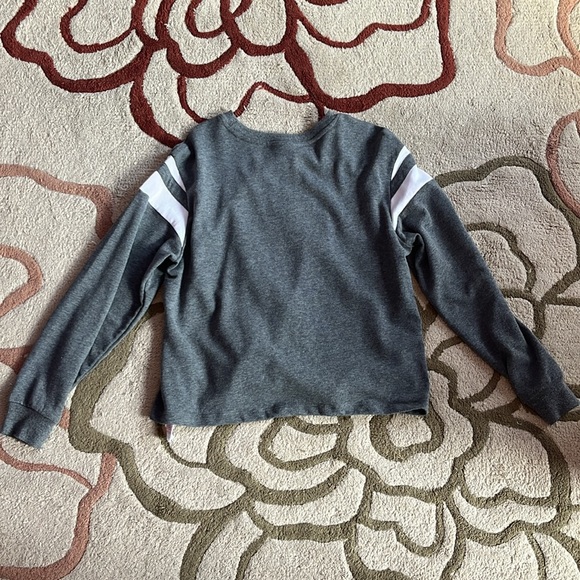 walt disney world gray crewneck - Picture 2 of 3